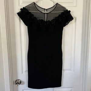 Nue by Shani Elegant Black Dress with Floral Details